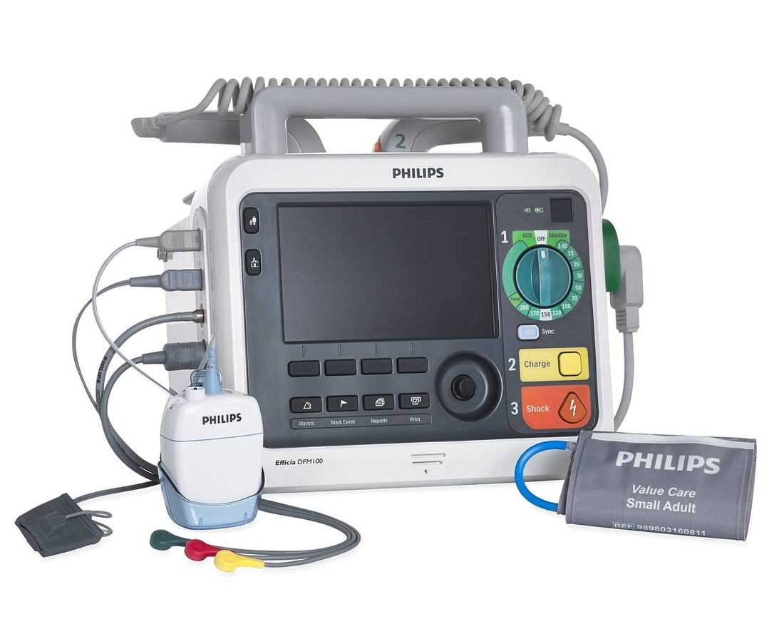 Efficia DFM100 Defibrillator/Monitor - Picture 2